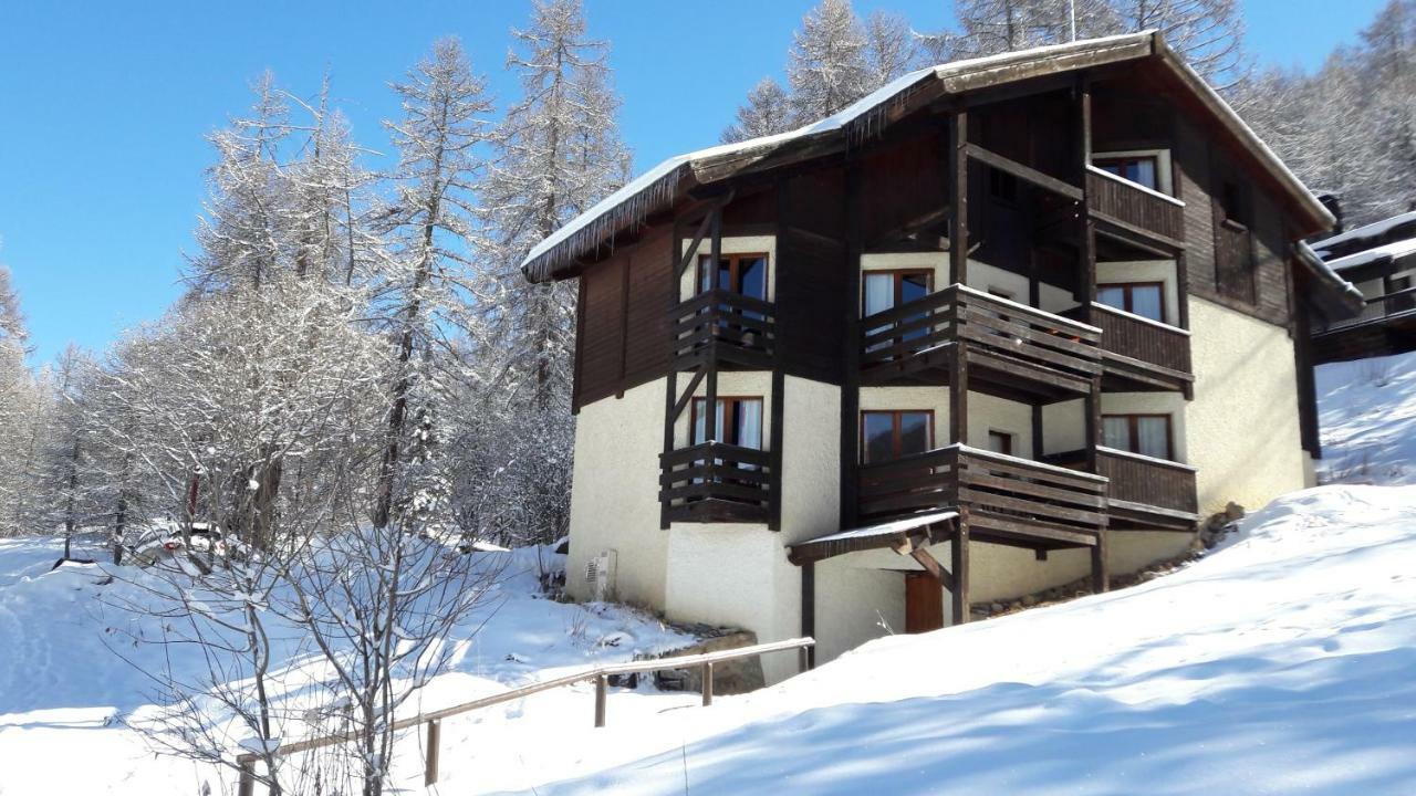 Chalet Les Arolles レ・ゾル エクステリア 写真