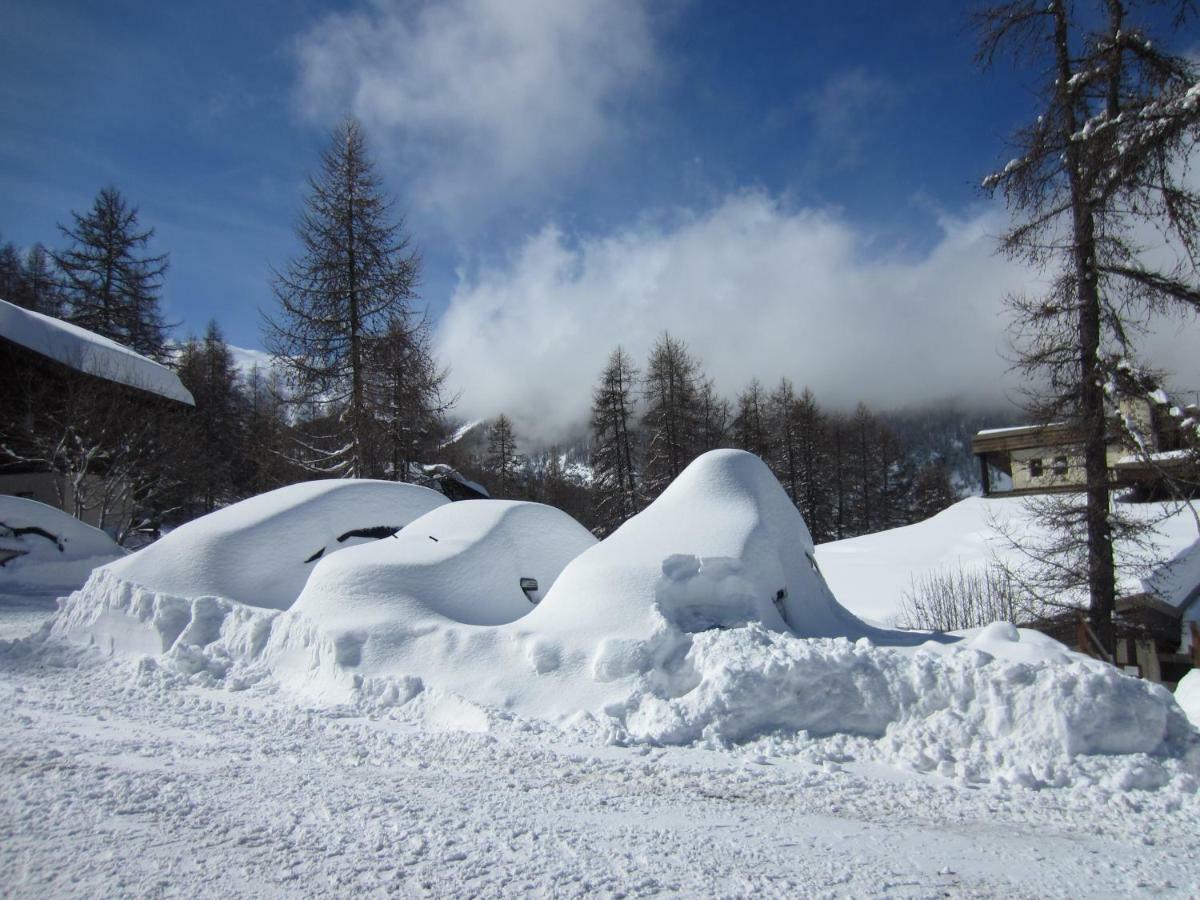 Chalet Les Arolles レ・ゾル エクステリア 写真